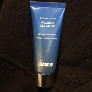 Dr. Brandt Vacuum cleaner Mask